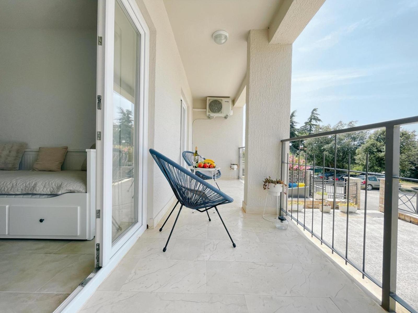Caramel Comforts With Sea View In Stinjan Only 300 Meters From The Beach Pula Bagian luar foto